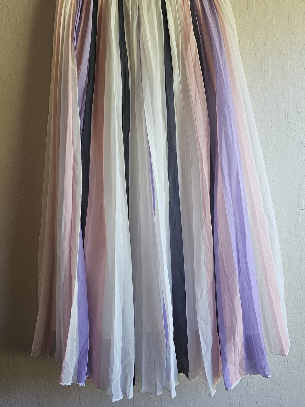 Women's Multi-Stripe Pastel Pleated Skirt
